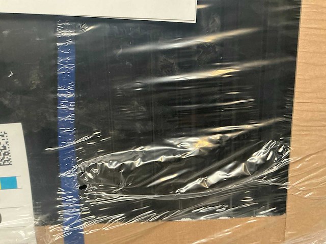 Radson e.flow jet black radiator 60x60cm - afbeelding 4 van  4