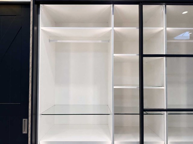 Raffito - kast met twee schuifdeuren (met verlichting) 240x254 cm - afbeelding 14 van  15