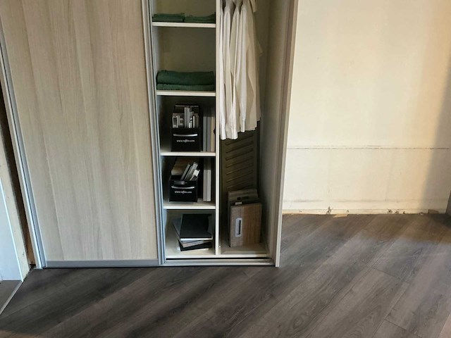 Raffito kledingkast 72x150x242 cm - afbeelding 3 van  8
