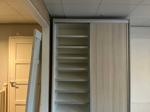 Raffito kledingkast 72x150x242 cm - afbeelding 8 van  8