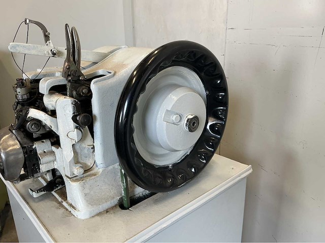 Rafflenbeul - ms 200 - afwerkmachine / zoolstikker - afbeelding 1 van  4