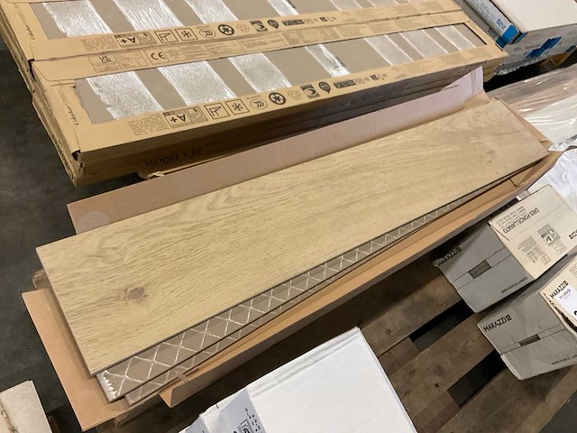 Ragno keramisch parket 120x20 cm ca. 5,5 m² - afbeelding 1 van  3