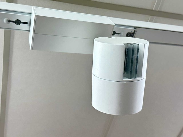 Rail met 8 richtspots - afbeelding 4 van  5