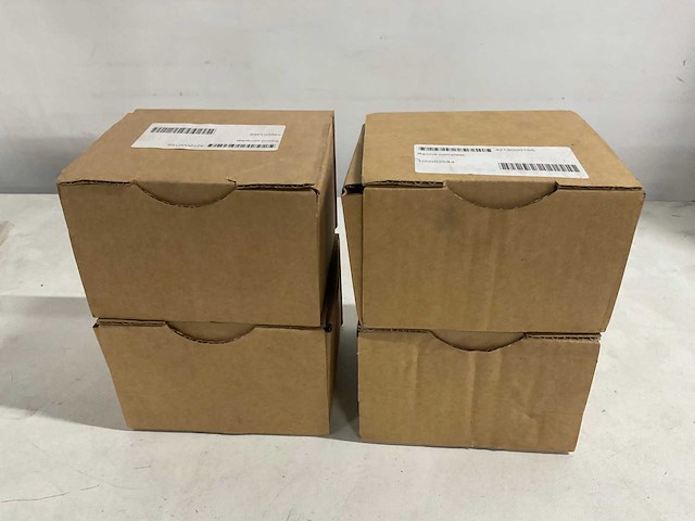 Rail schroef met glijmoer (200x) - afbeelding 1 van  4