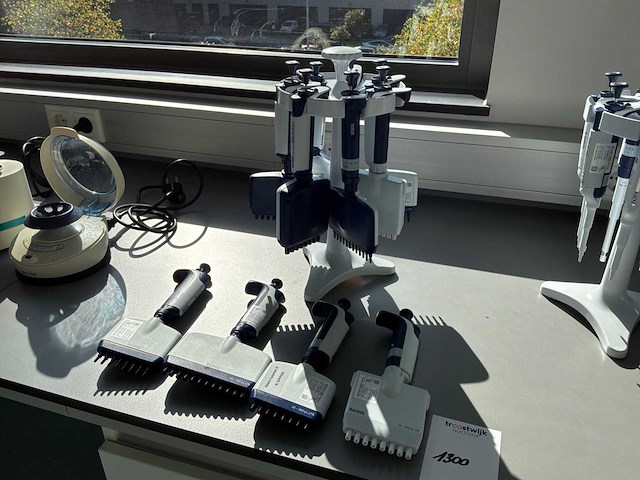 Rainin pipette-lite xls pipet rfid (11x) - afbeelding 1 van  3