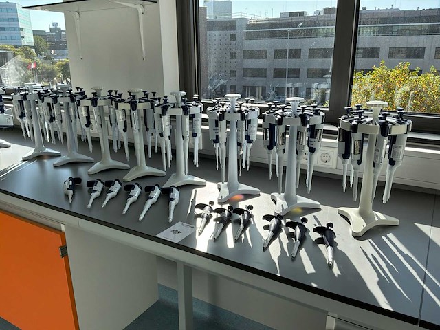 Rainin pipette-lite xls pipet rfid (60x) - afbeelding 1 van  8