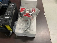 Raja, tesa partij tape dispensers en tape rollen - afbeelding 5 van  7