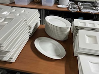 Rak ovale borden (17x) - afbeelding 1 van  5