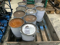 Ral8012 verf (9x) - afbeelding 1 van  2