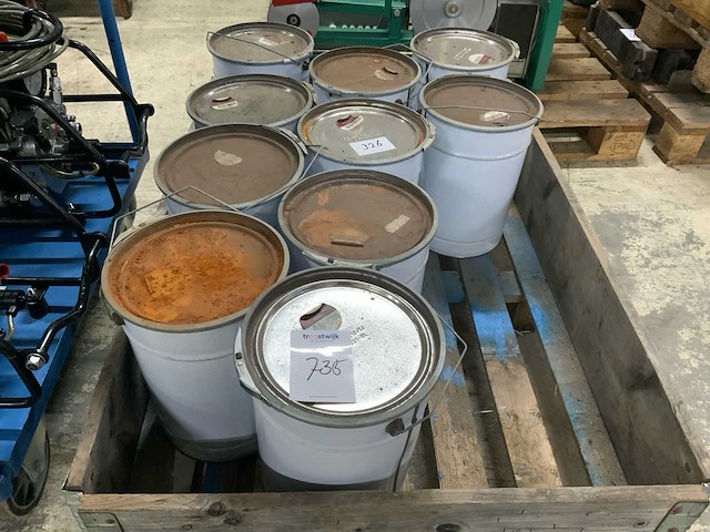 Ral8012 verf (9x) - afbeelding 1 van  2