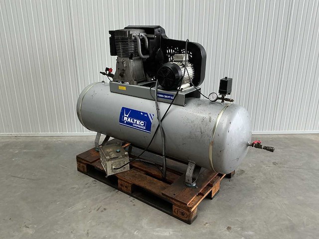 Raltec r5000/300ft 5,5 luchtcompressor - afbeelding 2 van  8