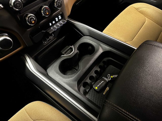 Ram 1500 big horn 3.6 v6 300pk 2022 (origineel-nl), vnr-19-h - afbeelding 22 van  50