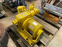 Ram winch dm2040-10xk1gj lier - afbeelding 1 van  6