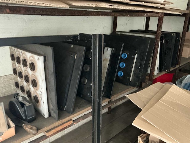 Ramecker r315 a conserve verpakkingsmachine - afbeelding 15 van  23