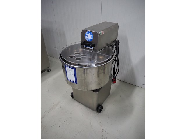 Ramon - afbeelding 2 van  7