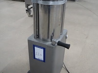 Ramon - afbeelding 1 van  13