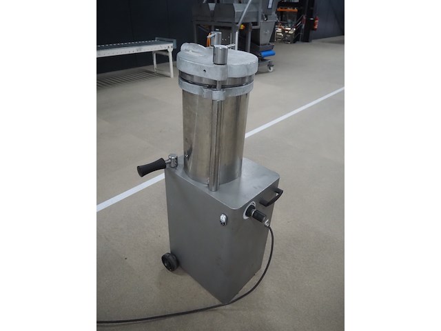 Ramon - afbeelding 8 van  13