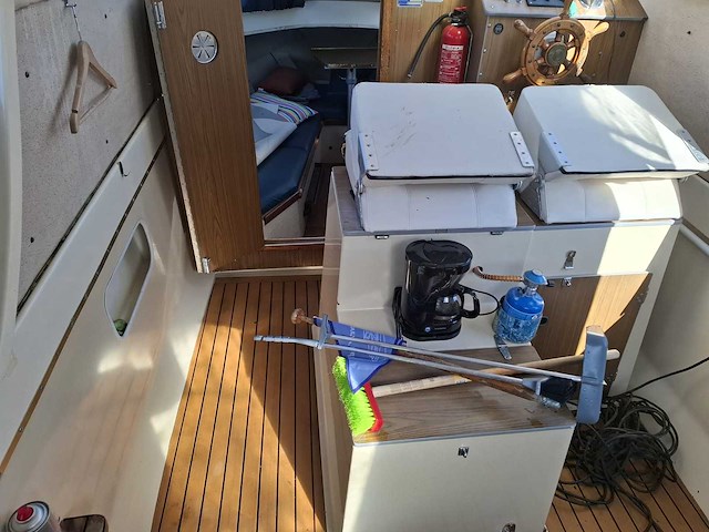 Rana plast - 22 - motorjacht - afbeelding 5 van  37