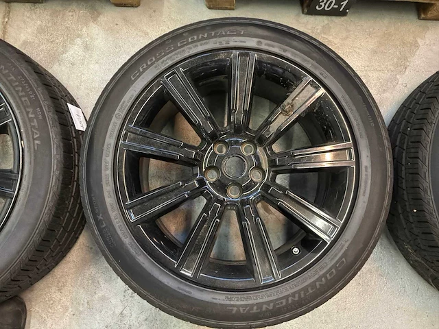 Range rover continental 275/45r21 (4x) - afbeelding 4 van  14