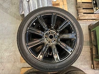 Range rover continental 275/45r21 (4x)