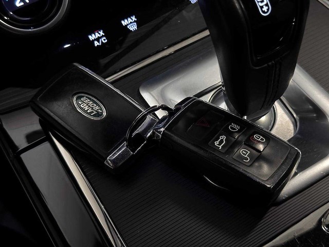 Range rover evoque 2.0 d150 awd r dynamic automaat, jgv-11-h - afbeelding 45 van  52