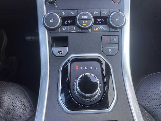 Range rover evoque 2.0 td4 hse automaat; sg-430-s - afbeelding 1 van  11