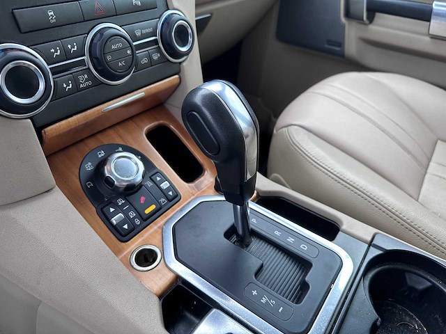 Range rover sport - 5.0 v8 sc aut dyn 7p - l-370-xl- 2013 - afbeelding 2 van  8