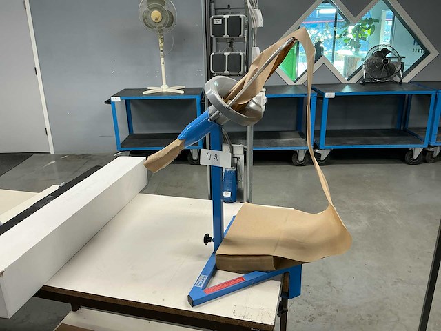 Ranpak fillpak m verpakkingsmachine - afbeelding 1 van  4