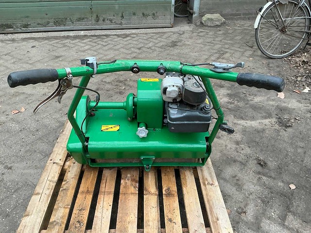 Ransomes twentyfour grasmaaier - afbeelding 9 van  14