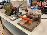 Rapid hdc 150/4 schudmachine, oogjesmachine en perforator - afbeelding 1 van  8