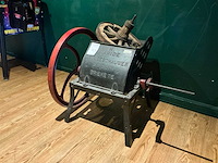 Rapide devleeschauwer sm05 antieke voederbietensnijder - afbeelding 1 van  7