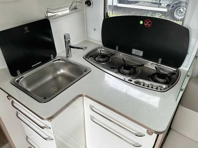 Rapido - 883f - automaat - 2x airo - hefbed -camper - 2018 - afbeelding 14 van  45