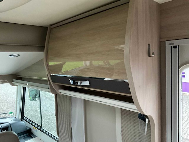 Rapido - 883f - automaat - 2x airo - hefbed -camper - 2018 - afbeelding 16 van  45