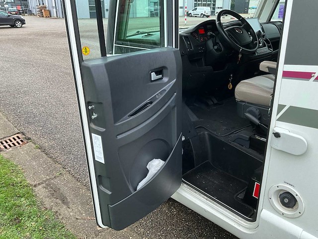 Rapido - 883f - automaat - 2x airo - hefbed -camper - 2018 - afbeelding 39 van  45