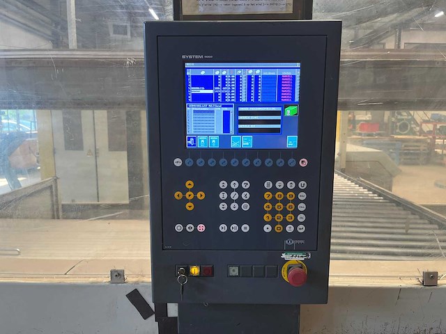 Ras - multibend-center 79.22 - cnc folding machine - 2000 - afbeelding 8 van  13