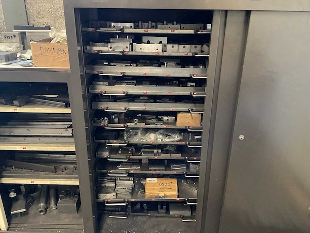 Raster opspanplaat en diversen - afbeelding 3 van  12