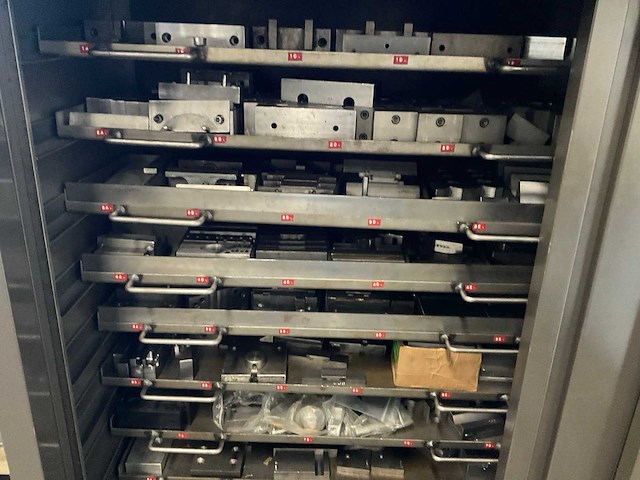 Raster opspanplaat en diversen - afbeelding 4 van  12