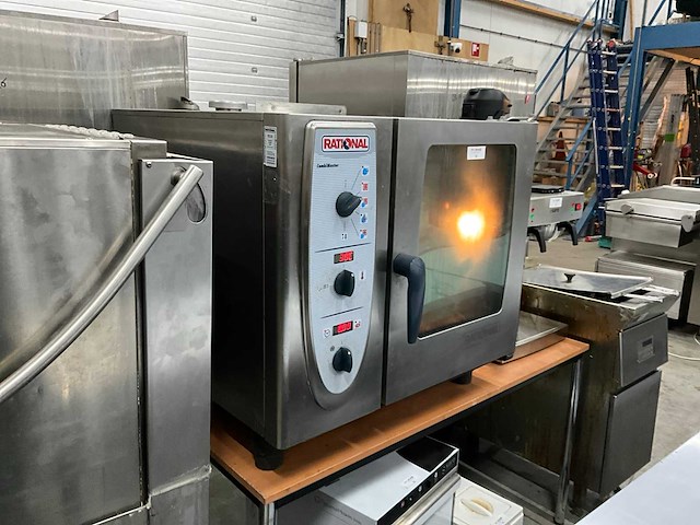 Rational - cm 61 - combisteamer - afbeelding 1 van  6