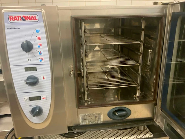 Rational - combi steamer cm61 - conventionele oven 68x78x161 cm - afbeelding 4 van  6