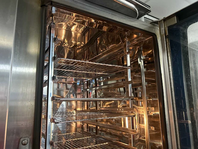 Rational - selfcooking center 5 senses - combisteamer met rvs afzuigkap - afbeelding 3 van  18