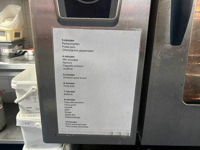 Rational - selfcooking center 5 senses - combisteamer met rvs afzuigkap - afbeelding 15 van  18