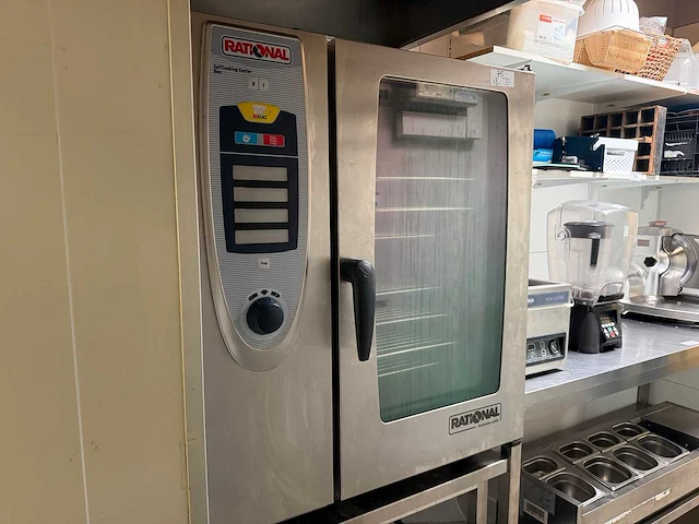 Rational - selfcooking center gas - combisteamer op rvs onderstel met afzuigkap - afbeelding 6 van  13