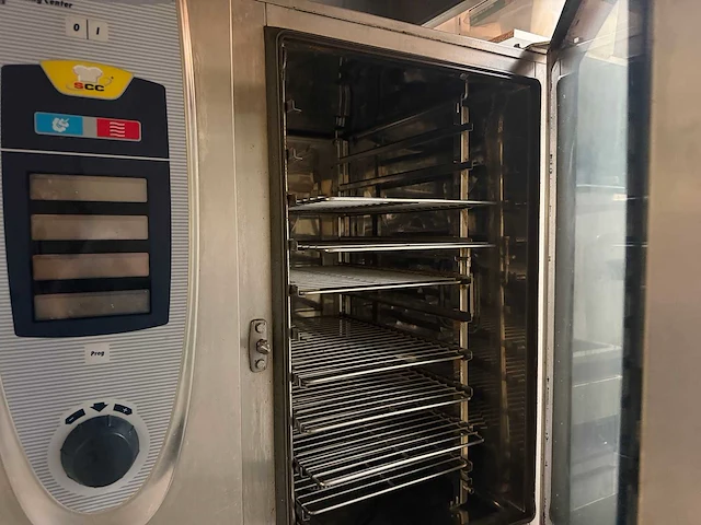 Rational - selfcooking center gas - combisteamer op rvs onderstel met afzuigkap - afbeelding 11 van  13