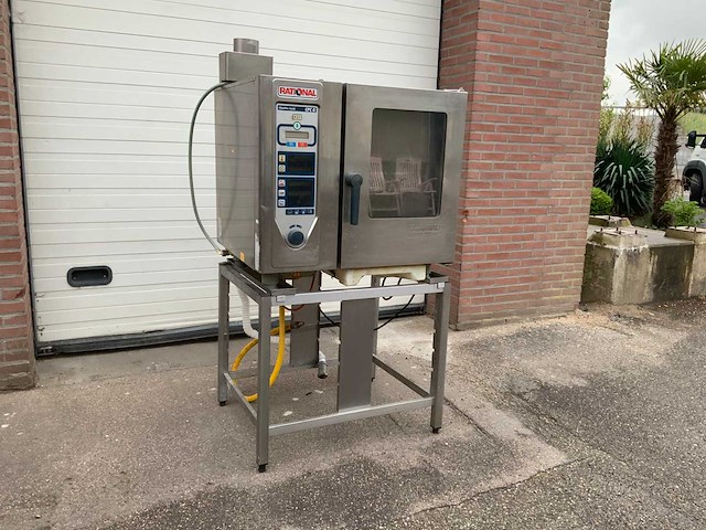 Rational cpc61g combisteamer- cleanjet functie - rvs onderstel - afbeelding 1 van  10