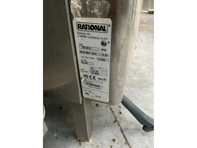 Rational cpv201g combisteamer met 2 karren - afbeelding 7 van  9