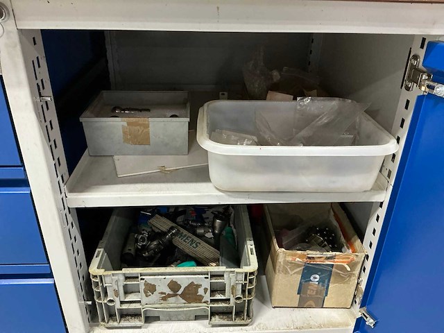 Rau mobiele werkbank met inhoud - afbeelding 4 van  7