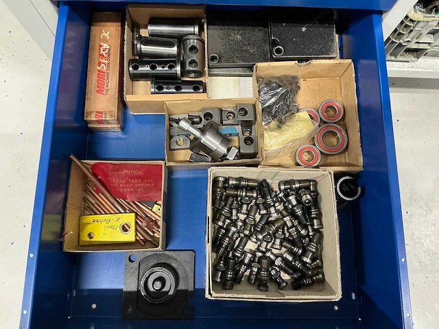 Rau mobiele werkbank met inhoud - afbeelding 7 van  7