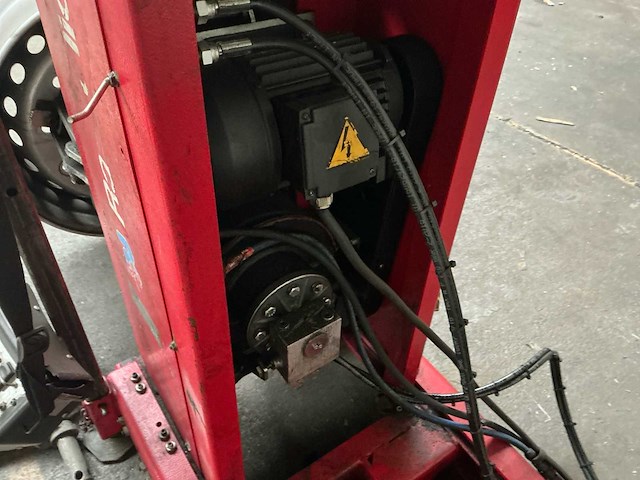 Ravaglioli banden de-en montageapparaat - afbeelding 10 van  10