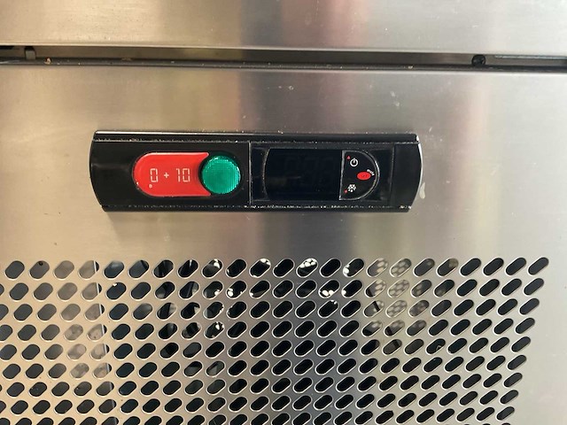 Ravioli koelwerkbank met lades - afbeelding 2 van  4