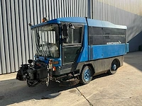 Ravo - 2000 - ravo 5002 si - zelfrijdende veegmachine - afbeelding 30 van  40